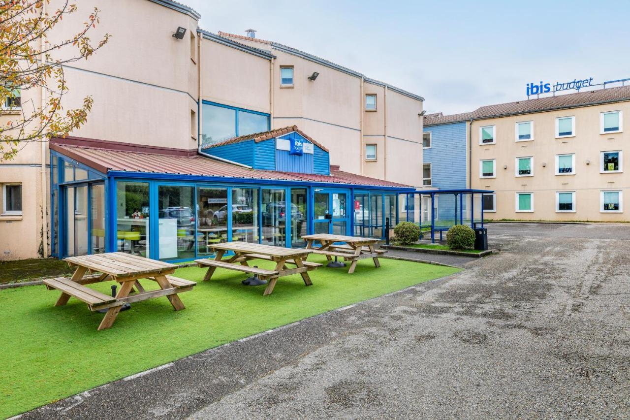 Ibis Budget Lyon Est Saint Quentin Fallavier Exterior photo