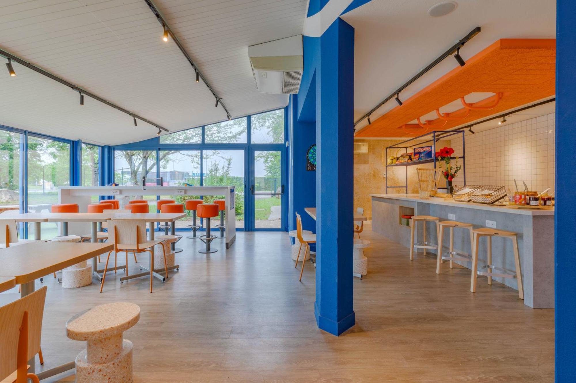 Ibis Budget Lyon Est Saint Quentin Fallavier Exterior photo